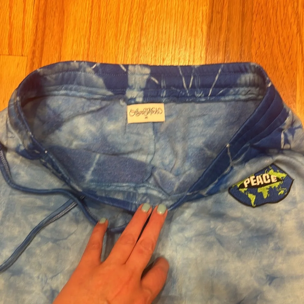 Lauren Moshi Tie Dye Peace Lips Sweatpants - Picture 4 of 8